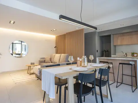 Casa de 3 dormitorios con pileta, parrillero y cochera en Fisherton