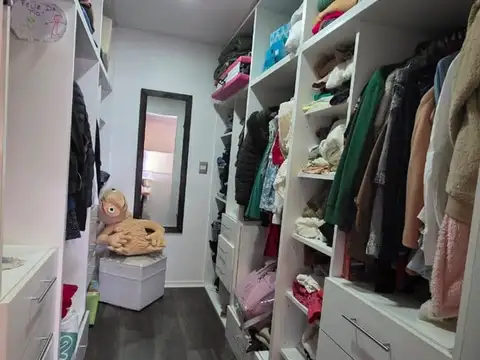 Casa en Venta en Temperley, USD 155.000