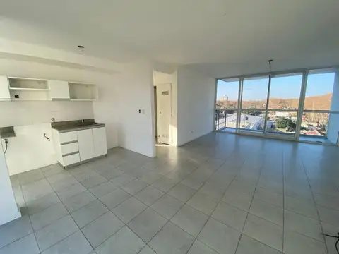 Av. Buenos Aires  al 1109 05 - 01