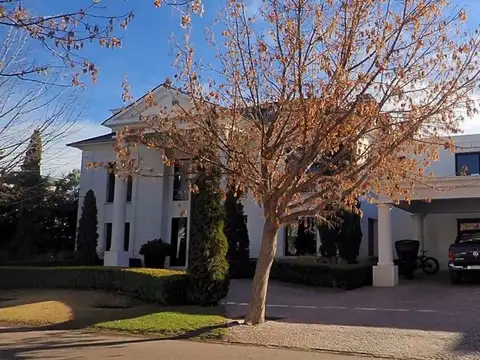 Casa en Venta de 6 dormitorios