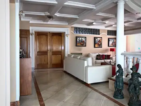 Lisandro de la Torre 1000, Piso 6