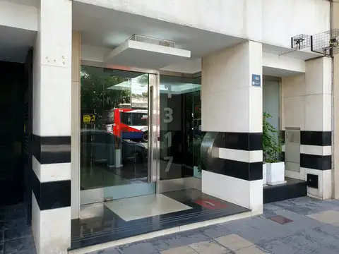 AVDA. DIRECTORIO 1300, Piso 1