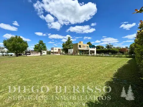 Cardales Village 100