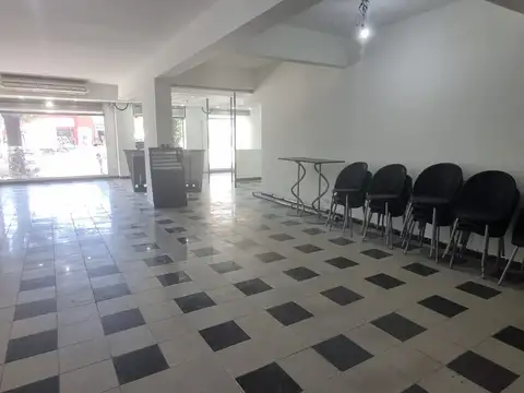 Avenida Rivadavia 10700