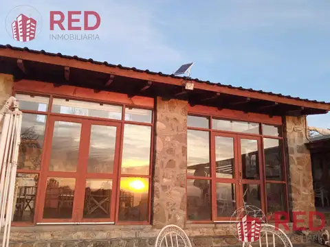 Casa en Venta con 6 cocheras