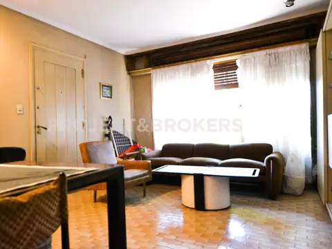 Casa en Venta en Castelar, USD 225.000