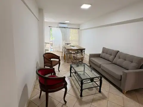 Departamento en Alquiler Temporal en San Isidro Centro, $ 150.000