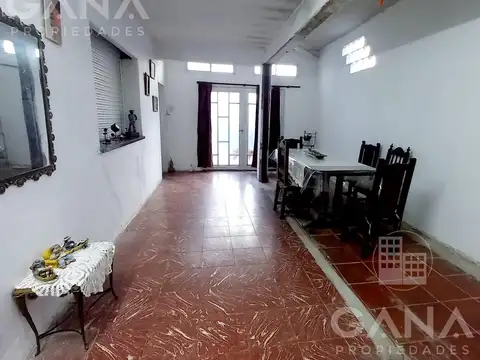 Casa en Venta en Alberdi, USD 93.900