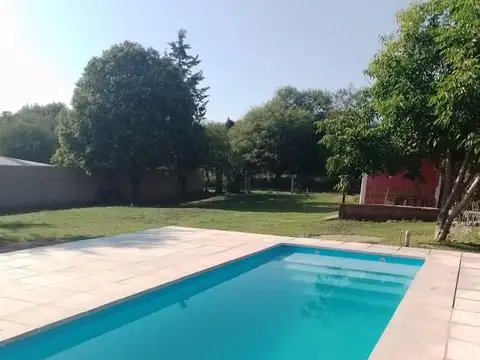 Venta casa Cerro Colorado + Dos cabañas