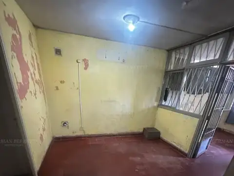 Pergamino esquina Bouchard 2100