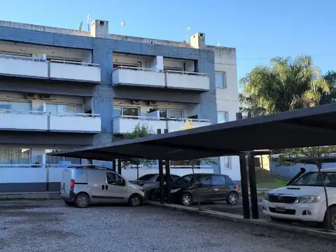 Complejo Aquarella , Piso 1