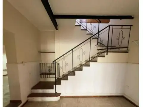 Hermosa propiedad: 3 dormitorios y garage