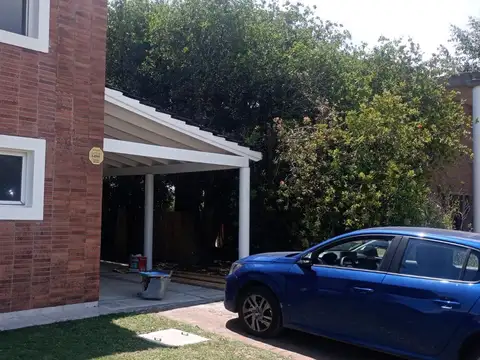 Casa en Alquiler de 3 dormitorios