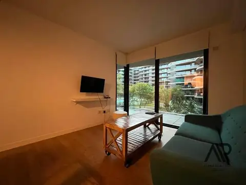 Departamento en Alquiler en Puerto Buceo , USD 1.200