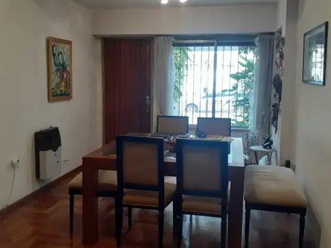 Depto Tipo Casa en Venta 35 años