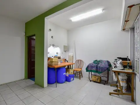 Casa 6 ambientes con 3 baños