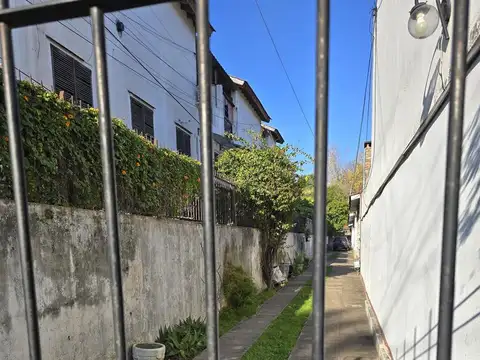 Depto Tipo Casa en Venta de 3 ambientes