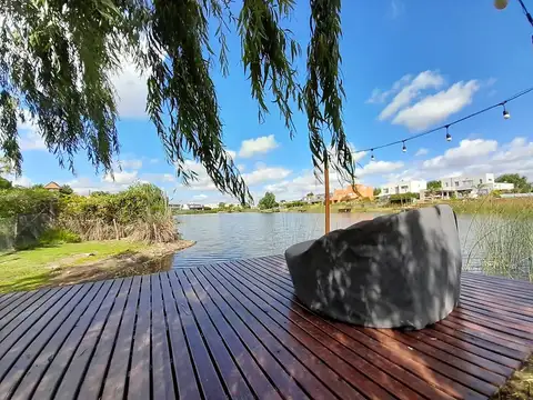 Casa  en Venta en Villanueva,  Tigre, G.B.A. Zona Norte