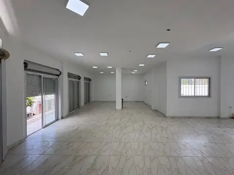 Alquiler de Local, Oficina o Consultorio a Estrenar en Planta Alta