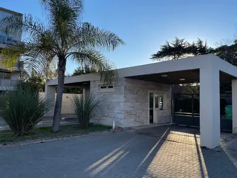 Casa en Venta en La Lonja, USD 160.000