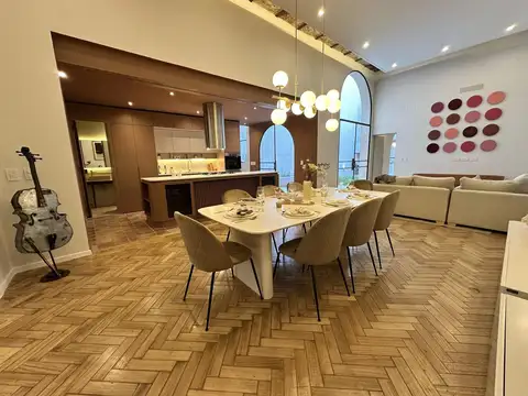 Casa en Venta al Este