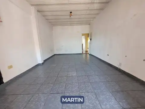 Avenida Presidente Arturo Umberto Illia 100