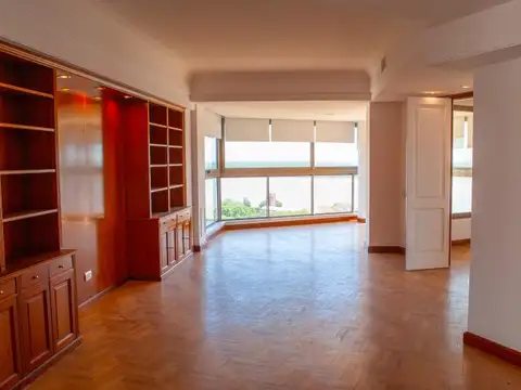 Departamento en Venta de 4 dormitorios