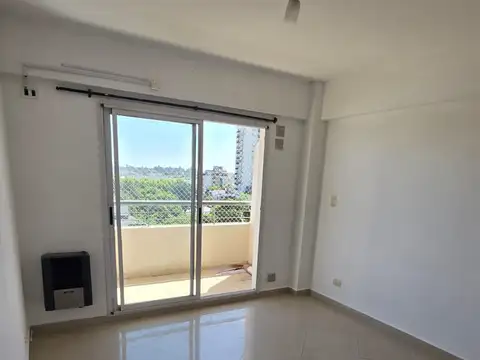 HERMOSO 2 AMBIENTES AL FRENTE C/BALCON, VISTA PANORAMICA