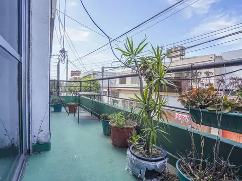 Depto Tipo Casa en Venta de 3 ambientes