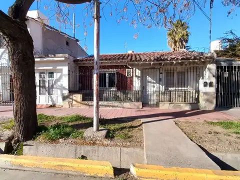 VENTA CASA 6º SECCION CIUDAD MENDOZA