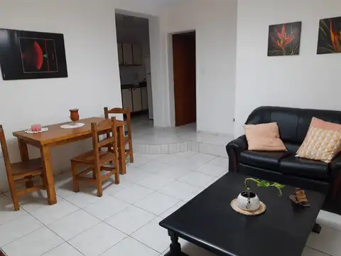 Temporario. Departamento un dormitorio totalmente equipado. Pichincha