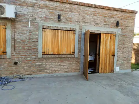 Casa en Venta con 1 cochera