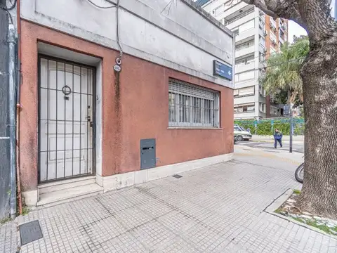 Terreno en Venta en Villa General Mitre, USD 299.000