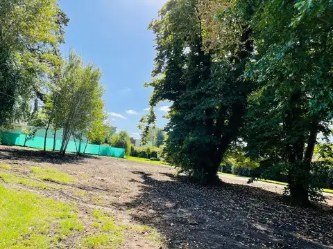 Terreno en Venta 20  mts Frente