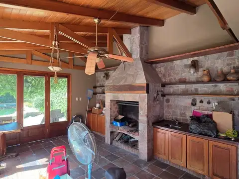 Casa 7 ambientes con 3 baños