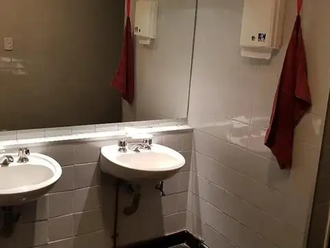 Oficina en Alquiler 40 años