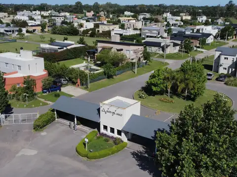 Terreno en Venta 20  mts Frente