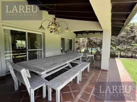 Casa en venta en el Barrio Privado Bermudas, Pilar