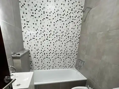 Depto Tipo Casa en Alquiler al Norte