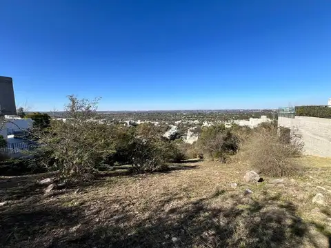 Terreno en Venta en La Rufina, USD 222.000