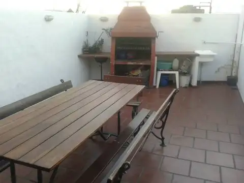 chalet 4 ambientes en venta