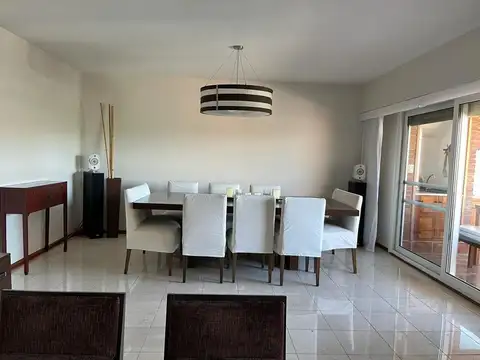 Departamento en Venta en Bahia Del Sol, USD 690.000