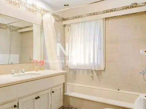 Casa en Alquiler Temporal de 6 dormitorios