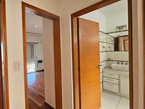 Primera Junta 35 , Piso 2