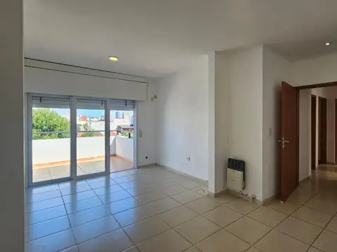 Departamento en Alquiler de 3 ambientes