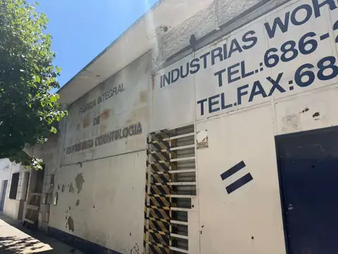 Galpon en Venta en Mataderos, USD 590.000