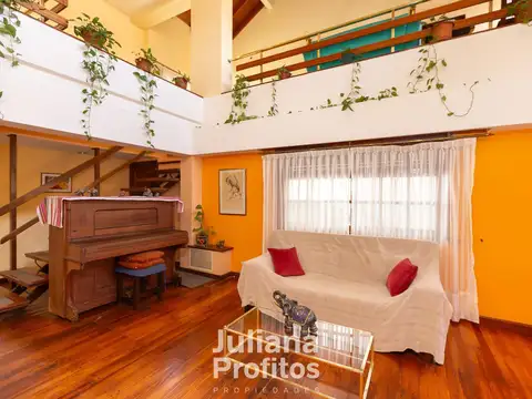 Casa 7 ambientes con 3 baños