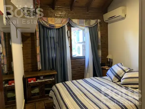 Venta Casa con piscina en Country Banco Provincia