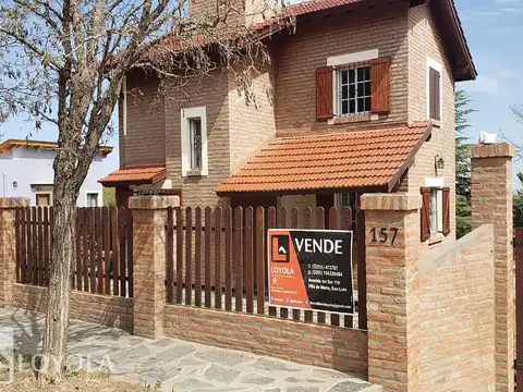 Hipólito Yrigoyen 100