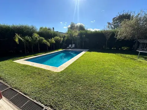 Casa en Venta al Noreste